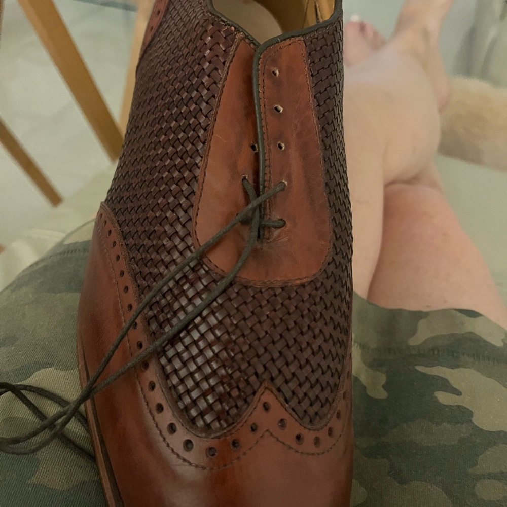 Brand new size 10 Allen Edmonds . 100% Leather . Top quality .